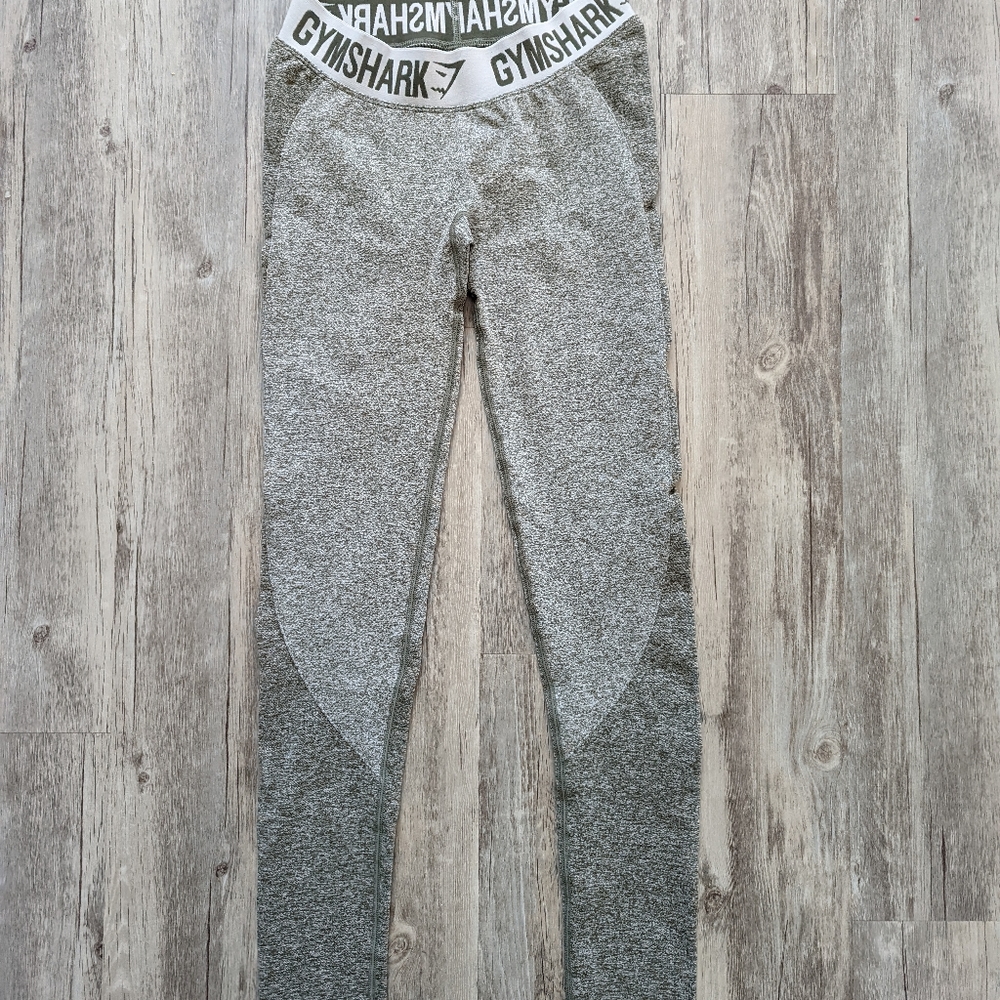 Small green gymshark legging